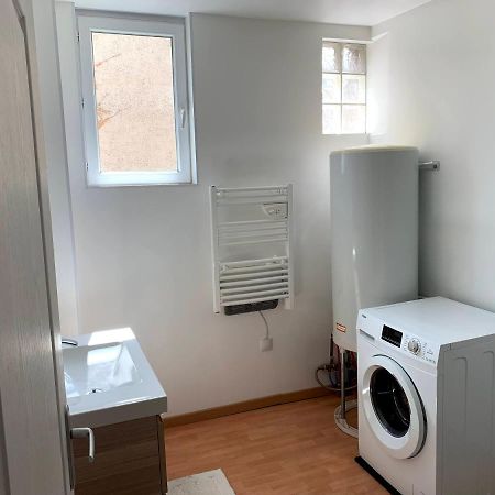 Appartement Cosy A Quelques Minutes Du Centre Châlons-en-Champagne Екстериор снимка